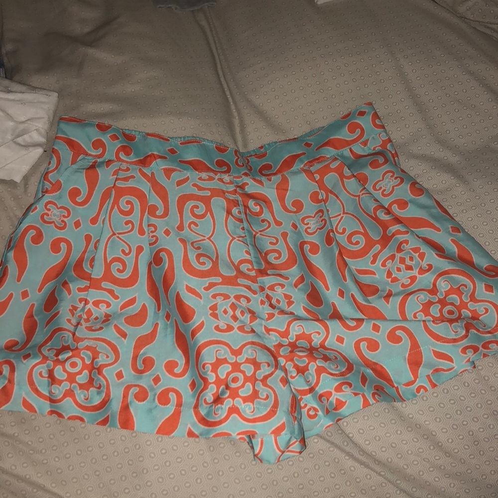 CUTE SHORTS